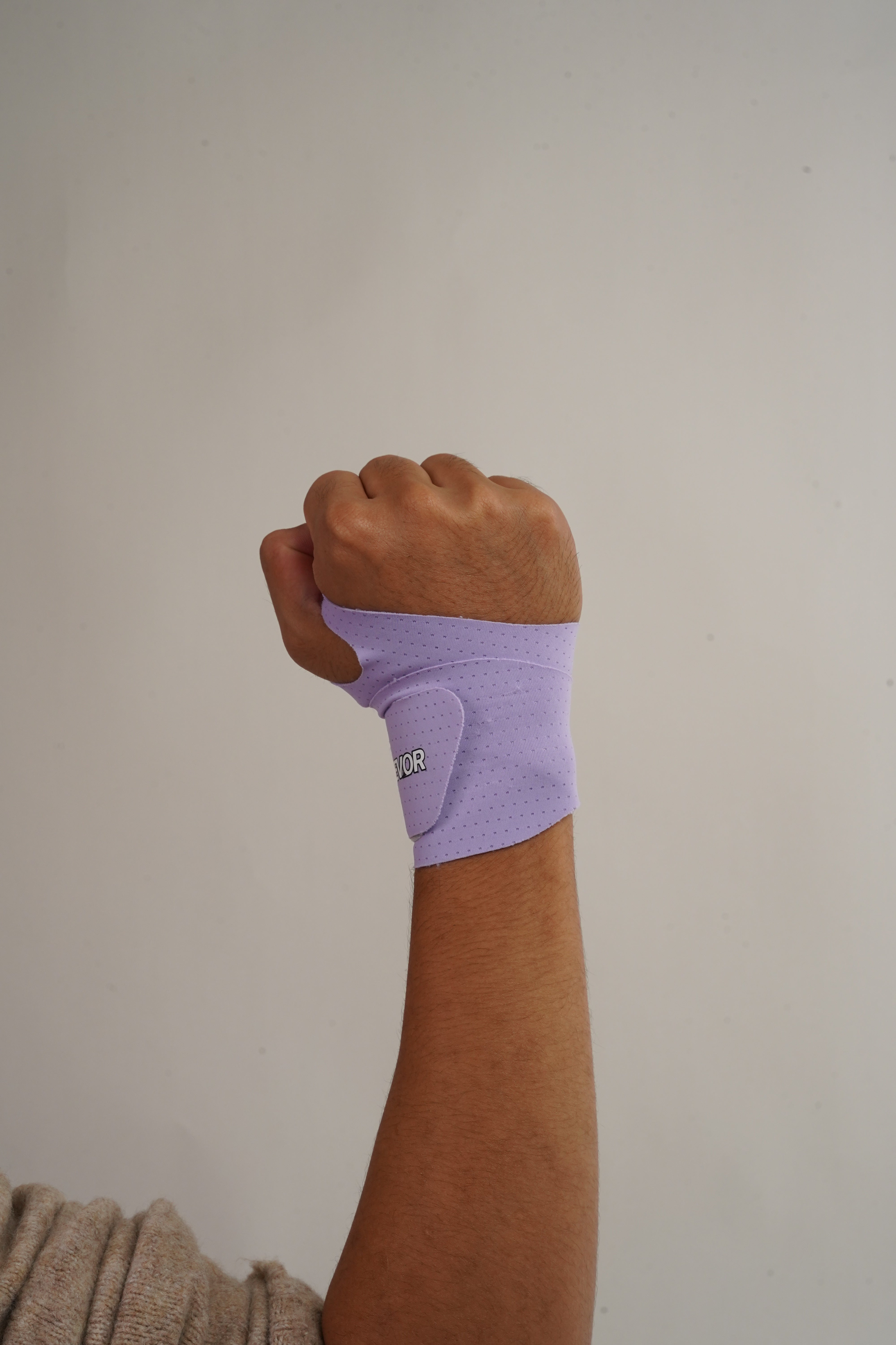 NEVOR WRIST-LOCK S1
