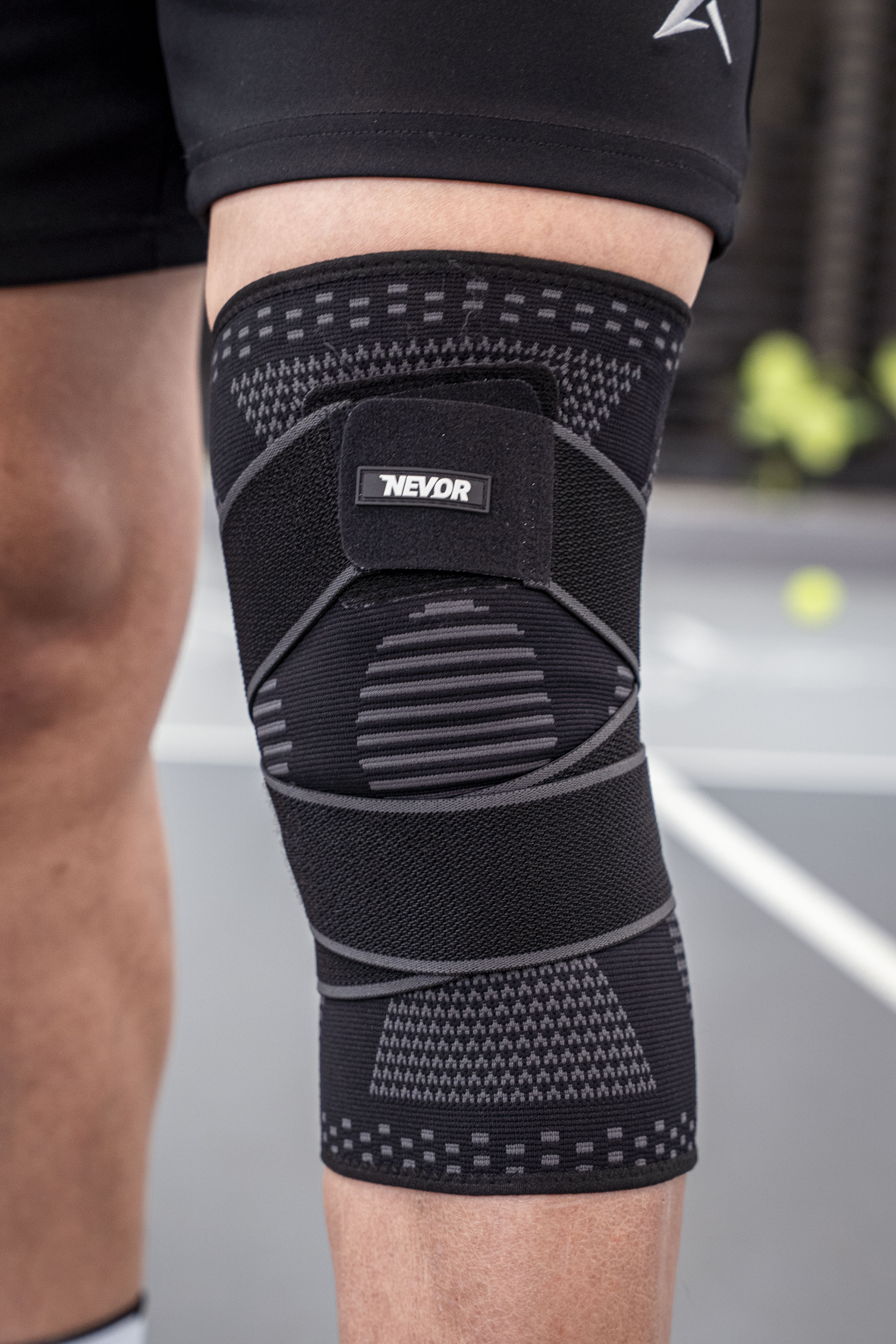 Băng Gối Thể Thao Cao Cấp Nevor BDG06 Có Đai Quấn Tuỳ Chỉnh, Giảm Thiểu Căng Cơ